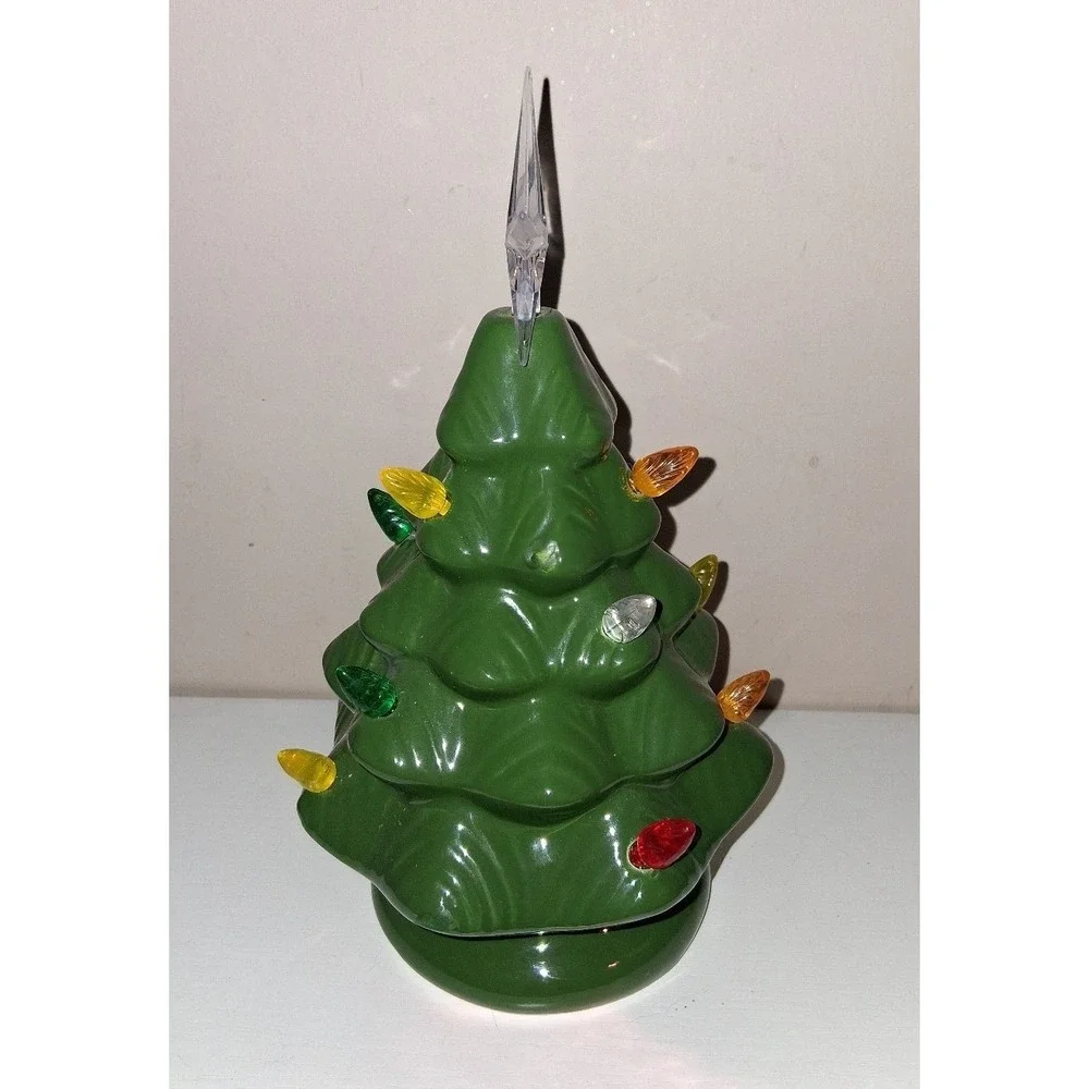 Vintage Style Lighted Ceramic Christmas Tree 9
